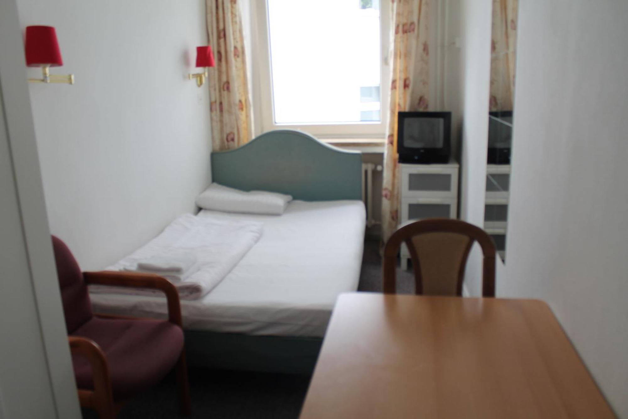 Hotel Lilienhof ฮัมบูร์ก ภายนอก รูปภาพ